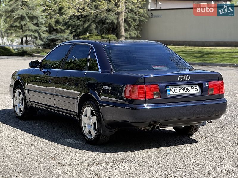 Седан Audi A6 1996 в Дніпрі