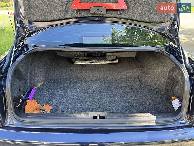 Седан Audi A6 1996 в Дніпрі
