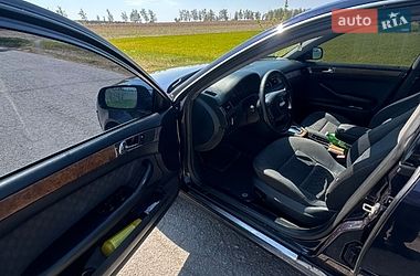 Седан Audi A6 1998 в Новоселках