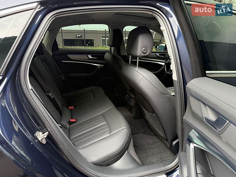 Седан Audi A6 2023 в Киеве