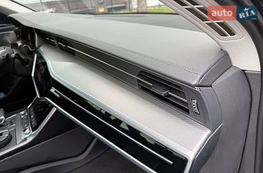 Седан Audi A6 2023 в Киеве