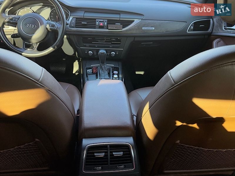 Седан Audi A6 2016 в Днепре