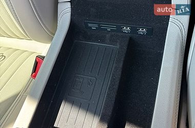 Универсал Audi A6 2019 в Звягеле