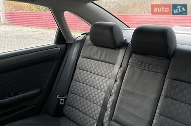 Седан Audi A6 2002 в Кременце