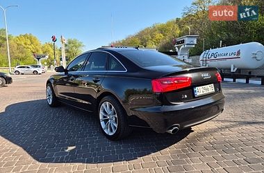 Седан Audi A6 2014 в Киеве