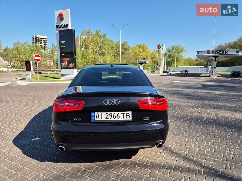 Седан Audi A6 2014 в Киеве