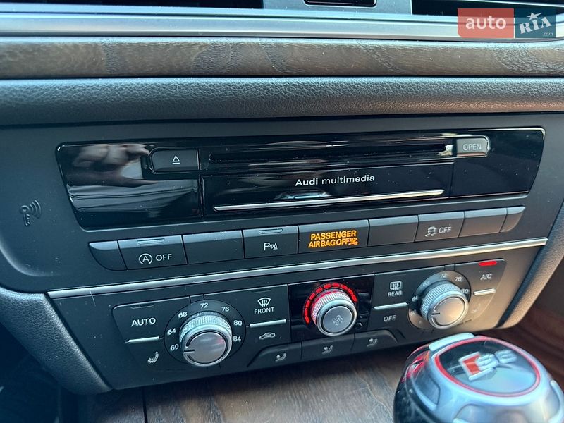 Седан Audi A6 2015 в Киеве