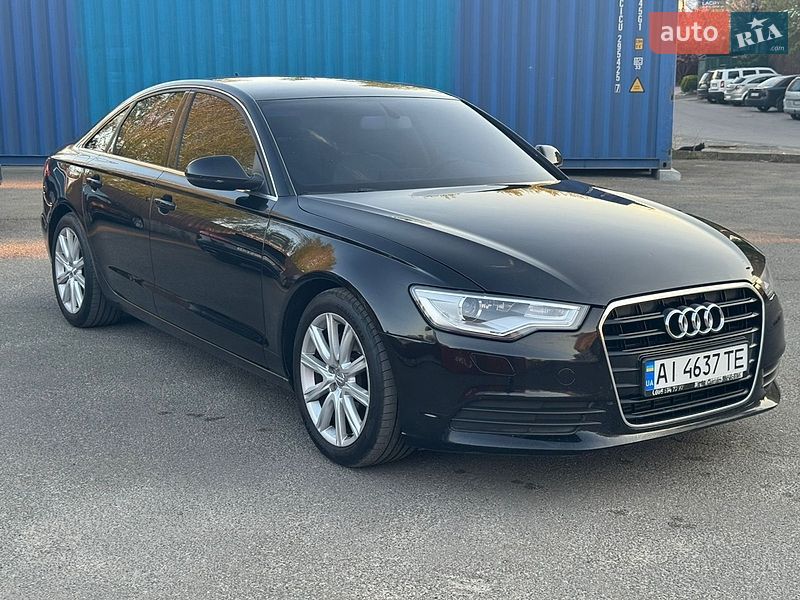 Седан Audi A6 2012 в Киеве