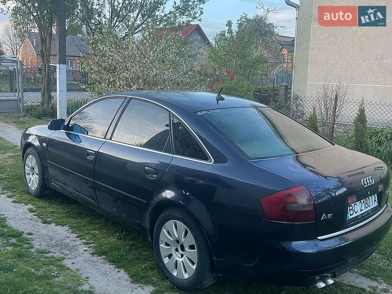 Седан Audi A6 2001 в Городке
