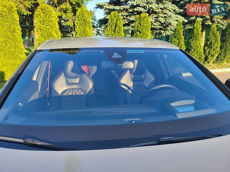 Седан Audi A6 2017 в Киеве