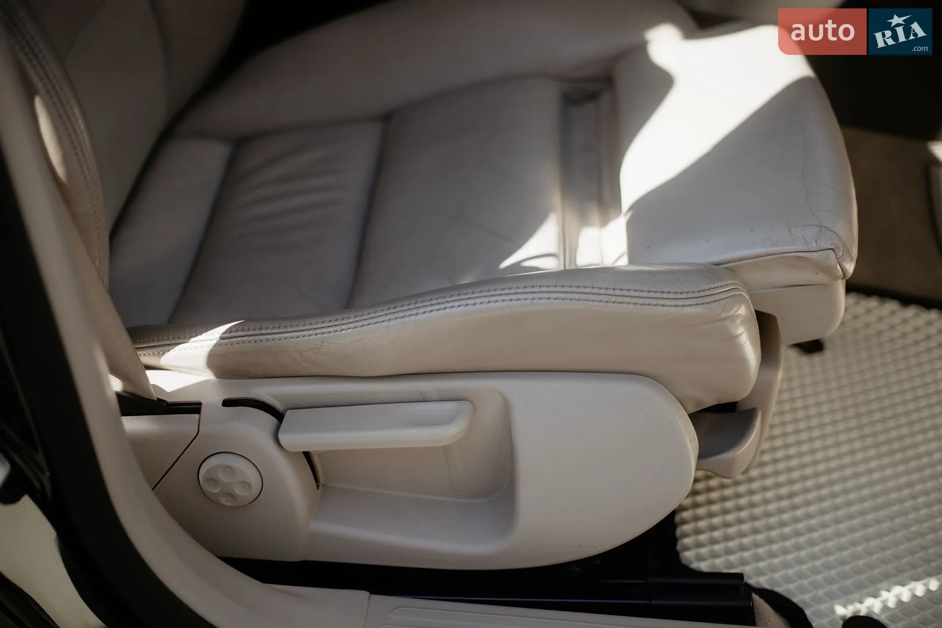 2011 Audi A6 - мініатюра 32