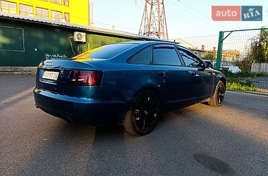 Седан Audi A6 2004 в Смеле