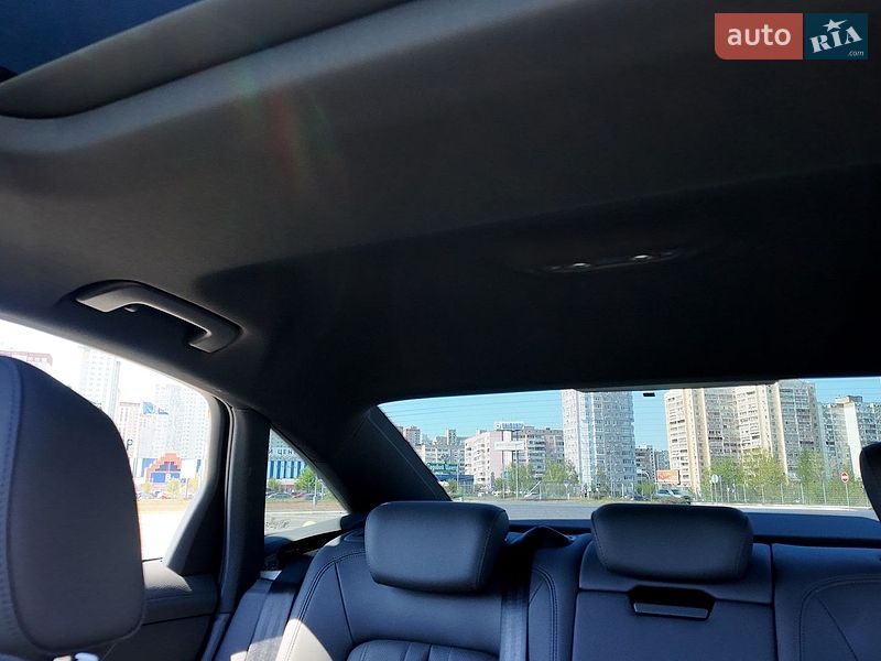 Седан Audi A6 2022 в Киеве