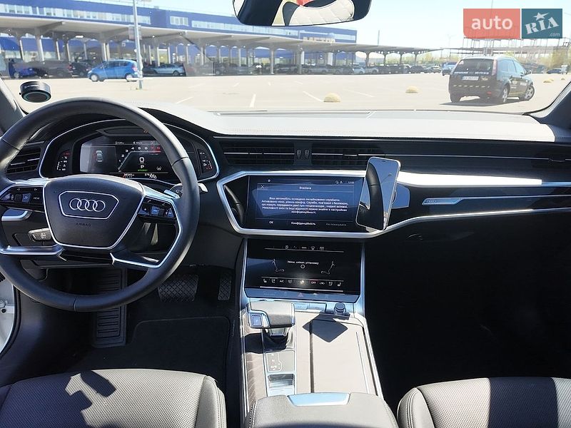 Седан Audi A6 2022 в Киеве