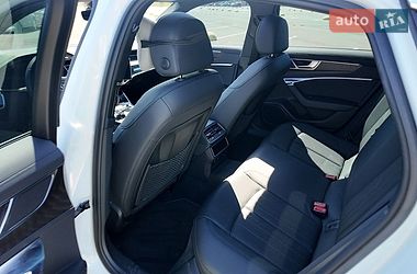 Седан Audi A6 2022 в Киеве