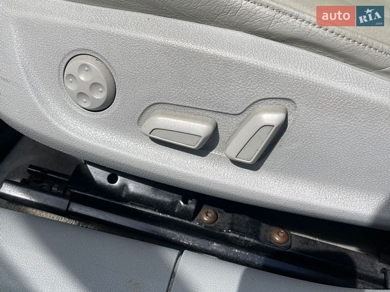 Седан Audi A6 2012 в Луцке