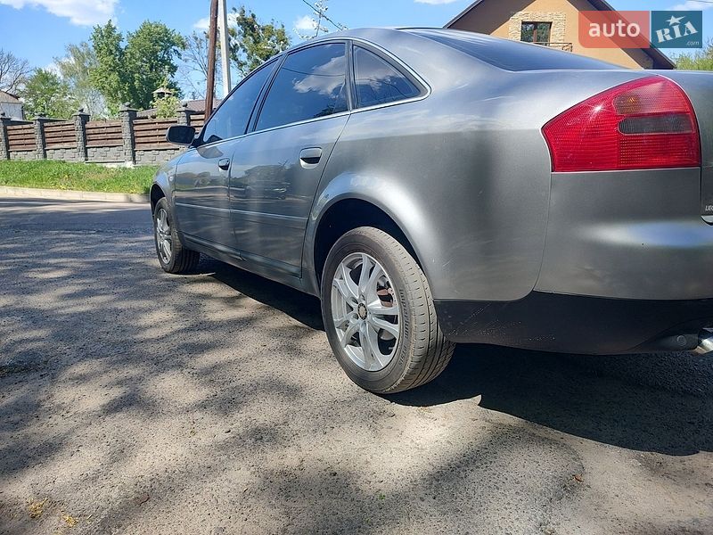 Седан Audi A6 2003 в Остроге