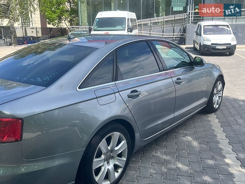 Седан Audi A6 2014 в Луцке
