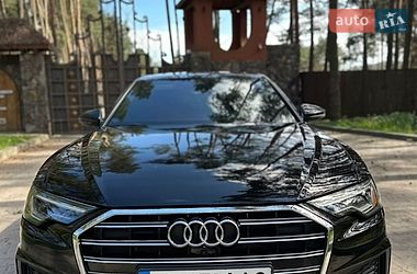 Седан Audi A6 2018 в Новояворовске