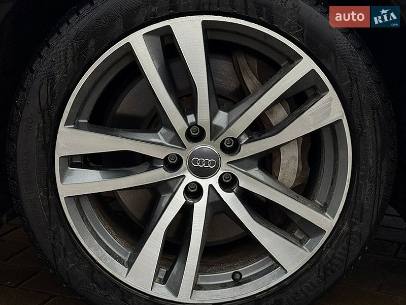 Седан Audi A6 2019 в Киверцах