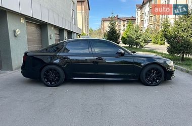 Седан Audi A6 2012 в Ровно