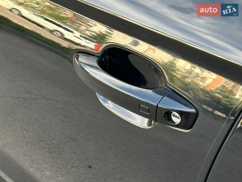 Седан Audi A6 2012 в Ровно