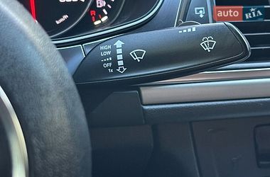 Седан Audi A6 2012 в Ровно