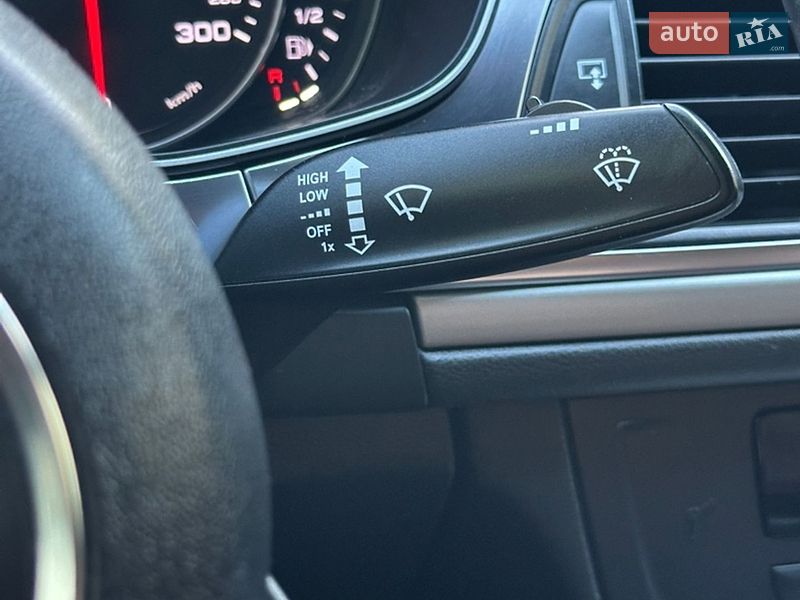 Седан Audi A6 2012 в Ровно