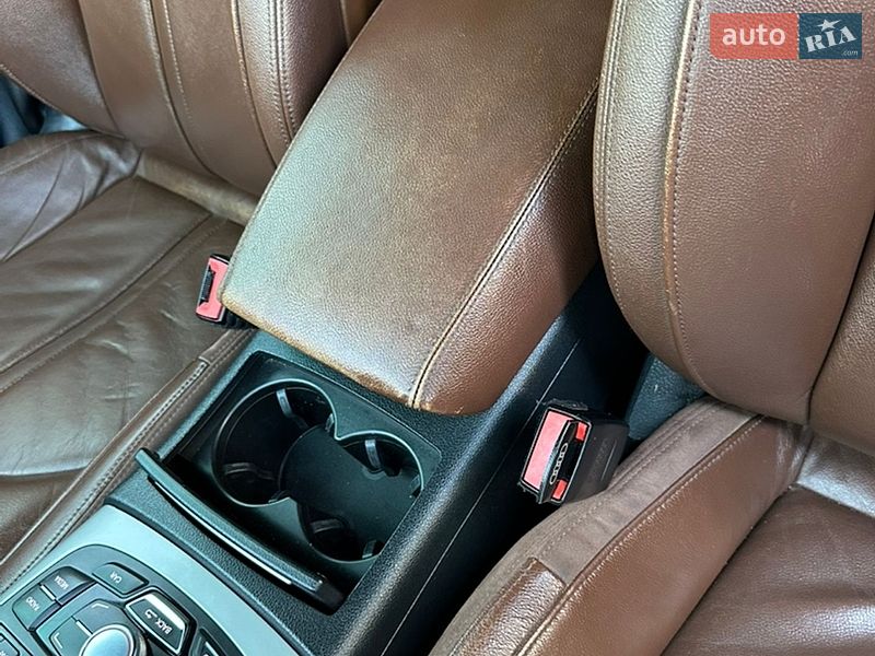 Седан Audi A6 2012 в Ровно