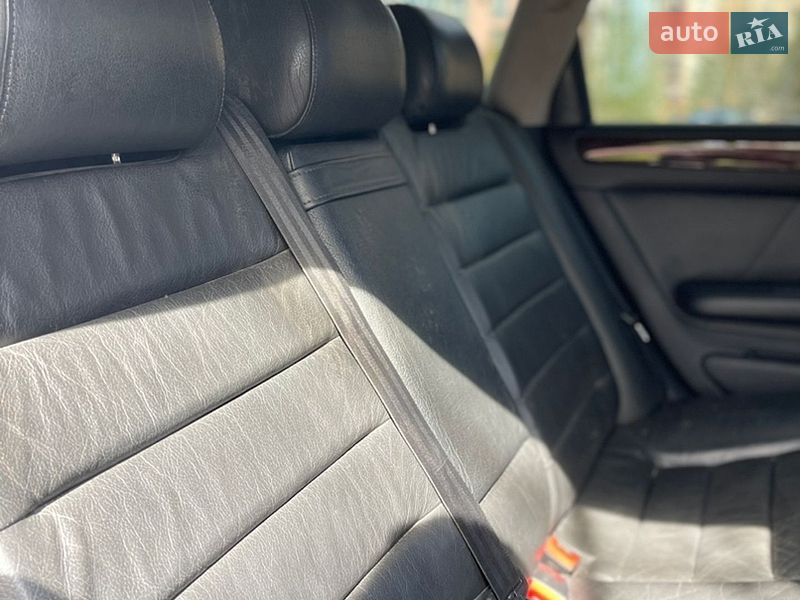 Универсал Audi A6 2002 в Ровно