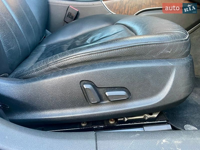 Седан Audi A6 2014 в Ровно