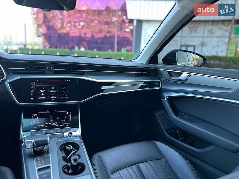 Седан Audi A6 2021 в Киеве