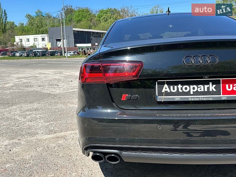 Седан Audi A6 2016 в Киеве
