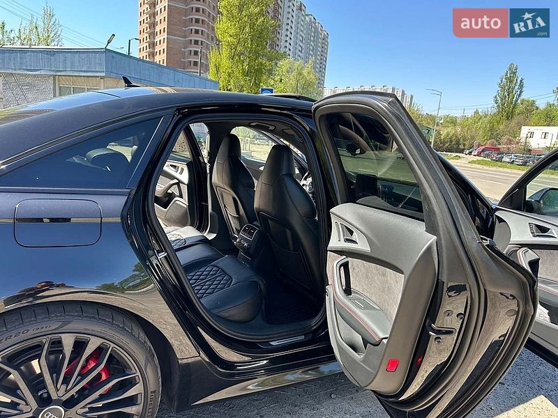 Седан Audi A6 2016 в Киеве
