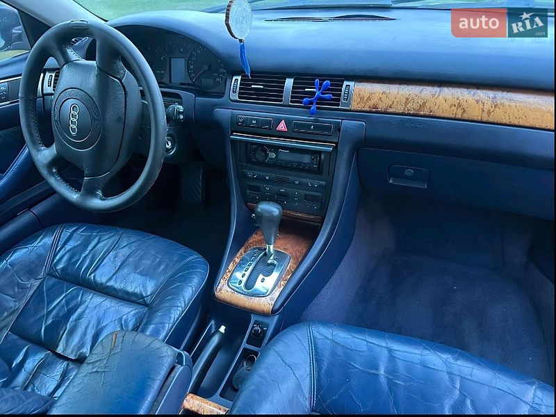 Седан Audi A6 1998 в Рокитному