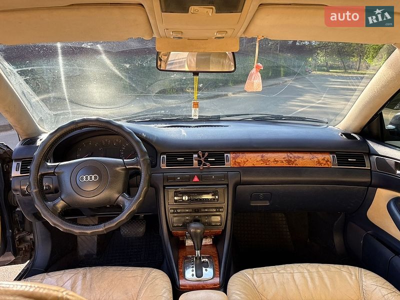 Универсал Audi A6 1998 в Киеве