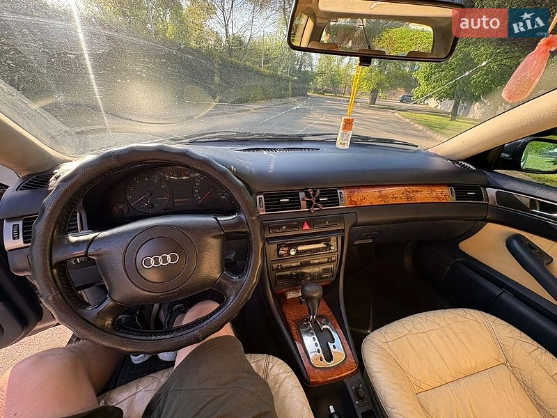 Универсал Audi A6 1998 в Киеве