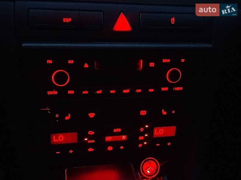 Универсал Audi A6 2004 в Коростене