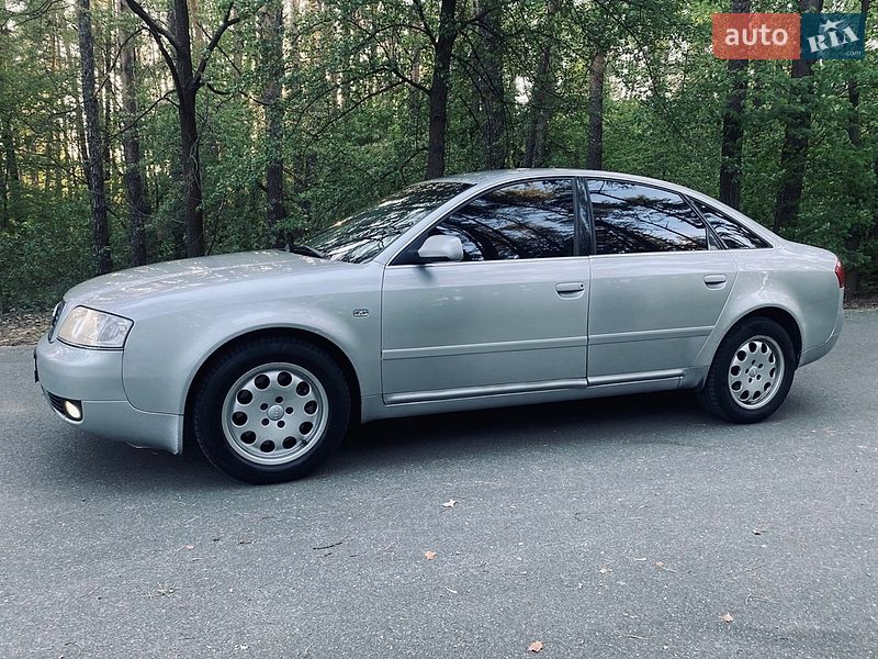 Седан Audi A6 2002 в Обухове