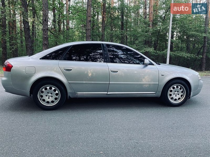 Седан Audi A6 2002 в Обухове