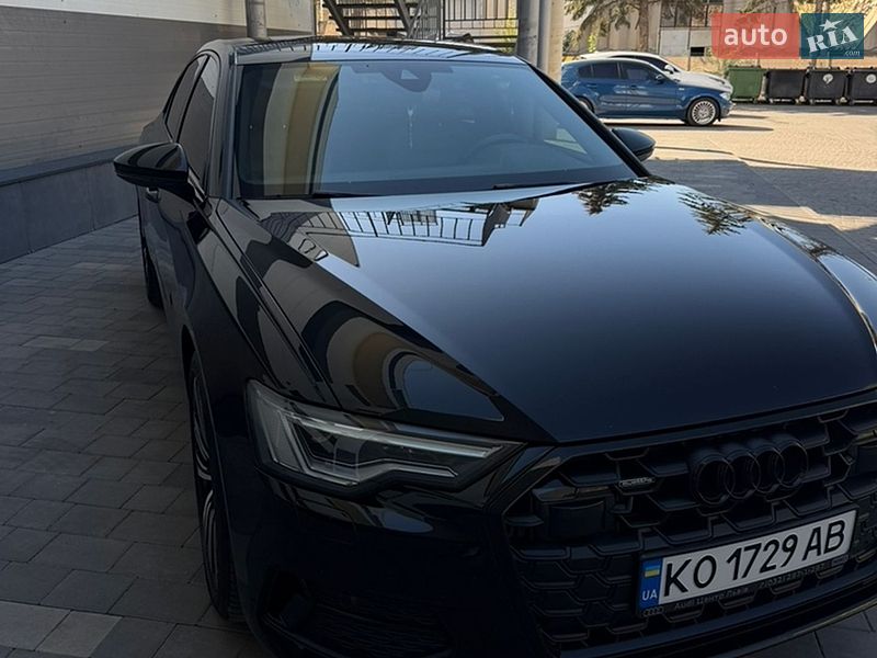 Седан Audi A6 2023 в Львові