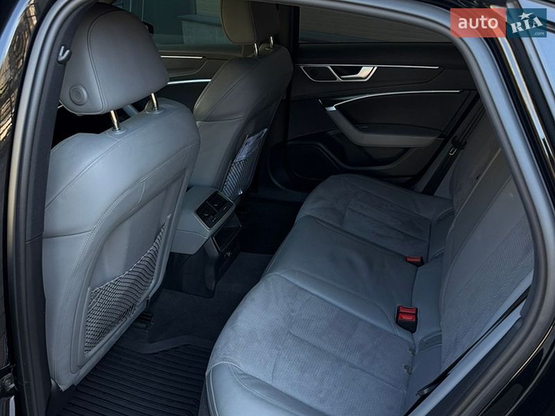 Седан Audi A6 2023 в Львові