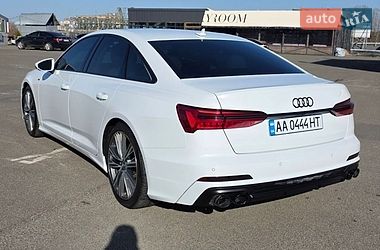 Седан Audi A6 2018 в Киеве