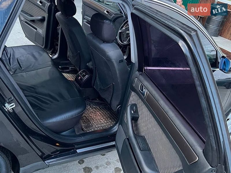 Універсал Audi A6 2000 в Рівному