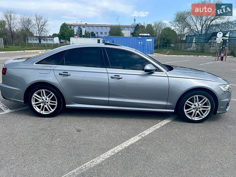Седан Audi A6 2015 в Днепре