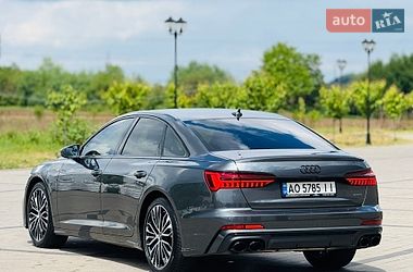 Седан Audi A6 2018 в Мукачево