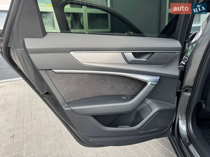 Седан Audi A6 2018 в Мукачево