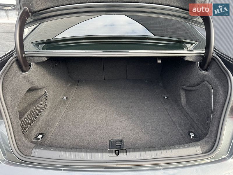 Седан Audi A6 2018 в Мукачево