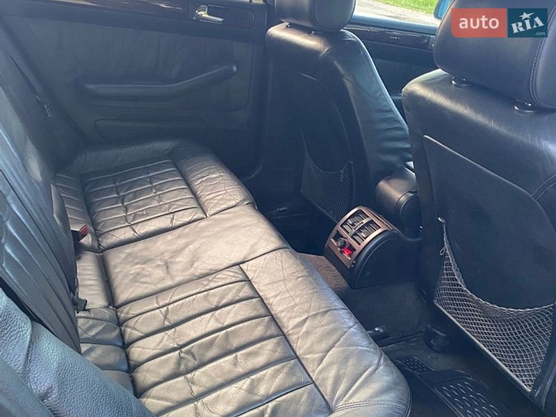 Седан Audi A6 1998 в Стрые