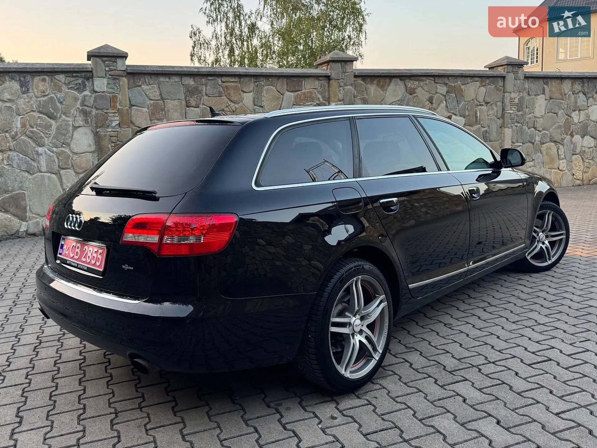 2010 Audi A6 - мініатюра 8